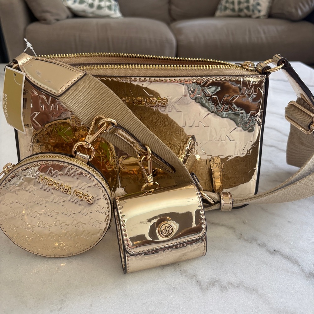 Michael Kors Metallic Gold Jet Set Crossbody Bag with Coin Pouch and Mini Case - Picture 2 of 7